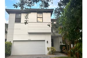 4980 Whispering Way, Davie, FL 33312, Sold 07/10/23