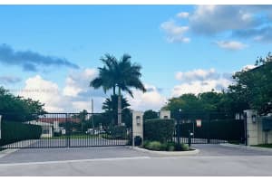 4980 Whispering Way, Davie, FL 33312, Sold 07/10/23