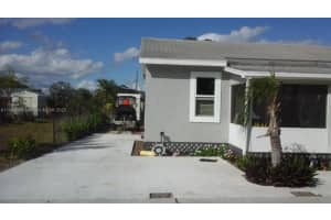 8457 SE Begonia Way, Hobe Sound, FL 33455, Sold 10/31/23