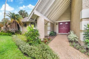 9100 NW 15th St, Plantation, FL 33322, Sold 11/01/23