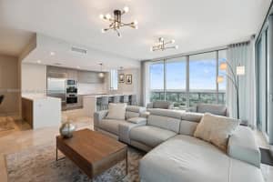 900 Biscayne Bay, 900 Biscayne Blvd APT 6009, Miami, FL 33132, Sold 09/07/23