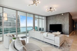 900 Biscayne Bay, 900 Biscayne Blvd APT 6009, Miami, FL 33132, Sold 09/07/23