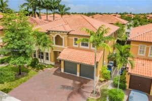 15580 SW 26th Terrace, Miami, FL 33185, Sold 10/02/23