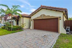15211 SW 173rd Ln, Miami, FL 33187, Sold 08/25/23
