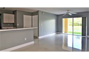 2600 S University Dr APT 124, Davie, FL 33328, Sold 07/14/23