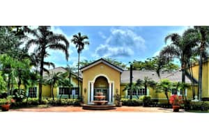 2600 S University Dr APT 124, Davie, FL 33328, Sold 07/14/23