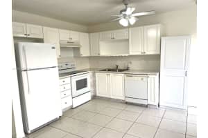 7225 NW 173rd Dr Apt 906-9, Hialeah, FL 33015, Sold 07/21/23