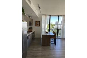 201 Sw 17th Rd 606, Miami
