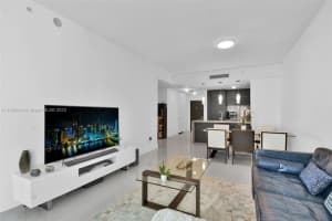 900 Biscayne Bay, 900 Biscayne Blvd APT 4510, Miami, FL 33132, Sold 09/05/23
