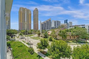 17800 Atlantic Blvd APT 404, Sunny Isles Beach, FL 33160, Sold 09/18/23