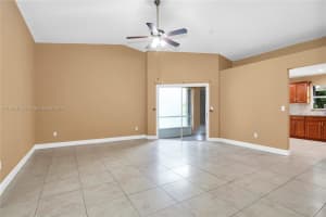 727 SE 22nd Dr, Homestead, FL 33033, Sold 07/13/23