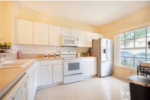 324 SW 120th Ave #324, Pembroke Pines, FL 33025, Sold 06/26/23