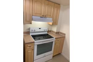 102 SW 6th Ave APT 408, Miami, FL 33130, Sold 07/17/23