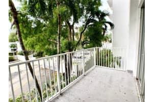2851 NE 183rd St #209e, Aventura, FL 33160, Sold 07/28/23