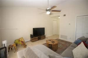 5672 Rock Island Rd APT 265, Tamarac, FL 33319, Sold 08/25/23