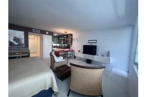 100 Lincoln Rd #1128, Miami Beach, FL 33139, Sold 09/08/23