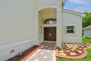 19214 NW 24th Pl, Pembroke Pines, FL 33029, Sold 06/15/23