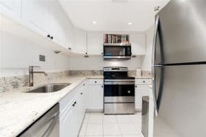 1000 West Ave APT 1108, Miami Beach, FL 33139, Sold 09/12/23