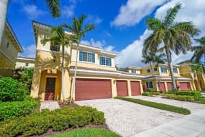 331 Chambord Terrace #28, Palm Beach Gardens, FL 33410, Sold 09/15/23