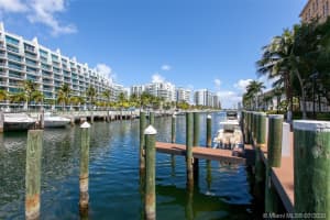 3001 NE 185th St APT 333, Aventura, FL 33180, Sold 07/05/23