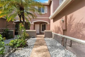 16462 SW 71st Terrace, Miami, FL 33193, Sold 09/29/23