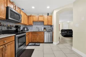 16462 SW 71st Terrace, Miami, FL 33193, Sold 09/29/23