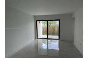 9425 Fontainebleau Blvd APT 109, Miami, FL 33172, Sold 08/14/23