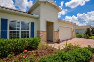 2070 Hickeys Creekside Dr, Alva, FL 33920, Sold 07/21/23