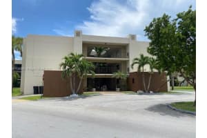 8015 SW 107th Ave APT 213, Miami, FL 33173, Sold 07/07/23