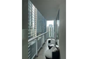 300 S Biscayne Blvd t 1902, Miami, FL 33131, Sold 07/31/23