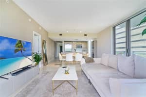 16385 Biscayne Blvd Unit 301, Aventura, FL 33160, Sold 08/21/23