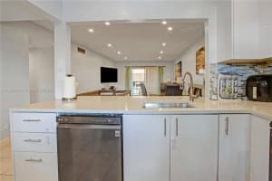2960 Riverside Dr Apt 321-2, Coral Springs, FL 33065, Sold 08/17/23