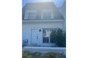 934 NE 27th Ave, Hallandale Beach, FL 33009, Sold 03/25/24