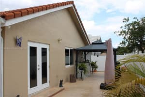 17690 SW 4th Ct, Pembroke Pines, FL 33029, Sold 09/11/23
