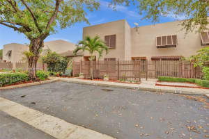 1113 NW 122nd Terrace, Pembroke Pines, FL 33026, Sold 08/29/23
