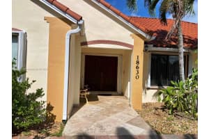 18630 W Oakmont Dr, Hialeah, FL 33015, Sold 06/30/23