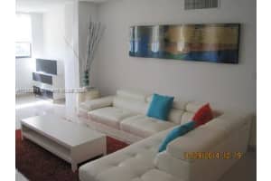 5005 Collins Ave APT 318, Miami Beach, FL 33140, Sold 11/29/23