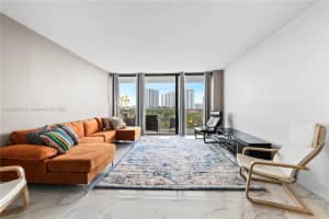 3701 N Country Club Dr APT 701, Aventura, FL 33180, Sold 09/11/23