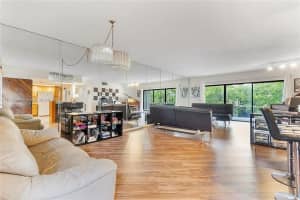 511 Ives Dairy Rd Apt 405-6, Miami, FL 33179, Sold 08/21/23