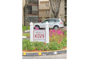 6701 N University Dr APT 101, Tamarac, FL 33321, Sold 08/18/23