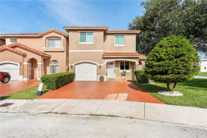 5828 SW 163rd Ave, Miami, FL 33193, Sold 08/02/23