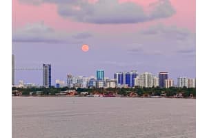 7501 E Treasure Dr #5m, North Bay Village, FL 33141, Sold 07/27/23