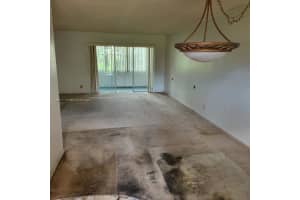 225 Bonnie Blvd APT 102, Palm Springs, FL 33461, Sold 02/28/24