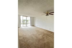500 Executive Center Dr #3b, West Palm Beach, FL 33401, Sold 07/19/23