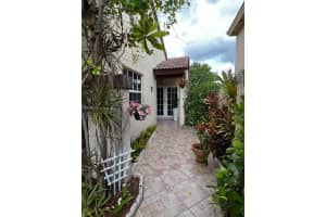 6325 NW 181st Terrace, Hialeah, FL 33015, Sold 07/28/23