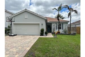 650 SE 31st Ave, Homestead, FL 33033, Sold 10/12/23
