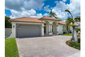 15736 SW 98th St, Miami, FL 33196, Sold 07/24/23