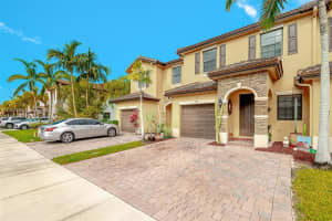 374 NE 37th Pl, Homestead, FL 33033, Sold 08/07/23
