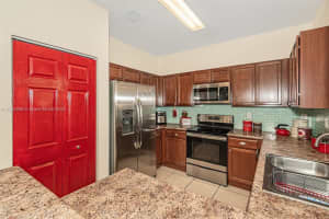 374 NE 37th Pl, Homestead, FL 33033, Sold 08/07/23