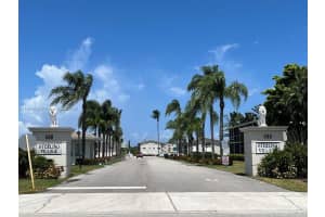 800 Horizon W APT 108, Boynton Beach, FL 33435, Sold 08/10/23